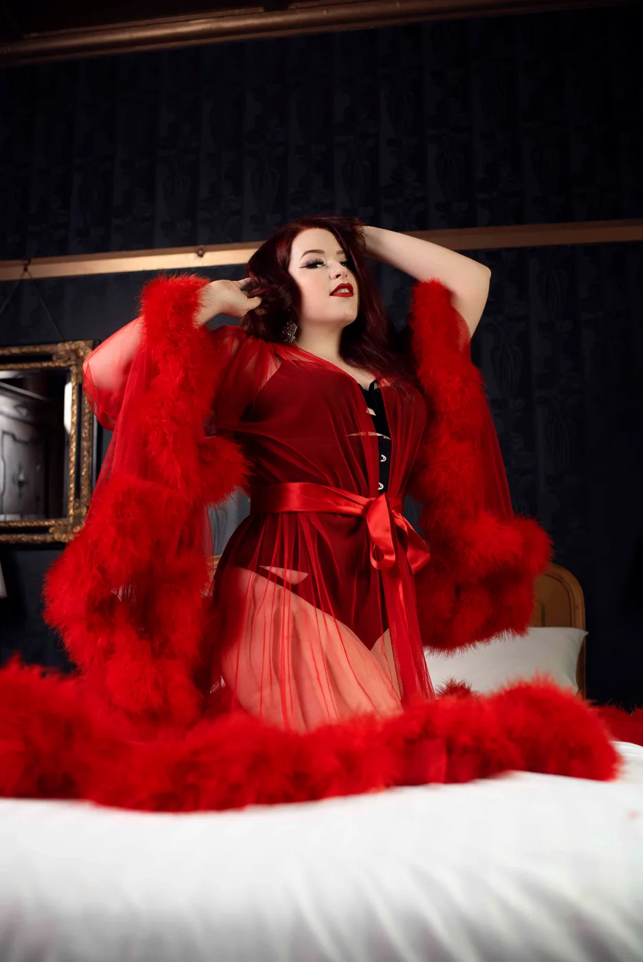 Kitty Allure, Syd Showgirls performer