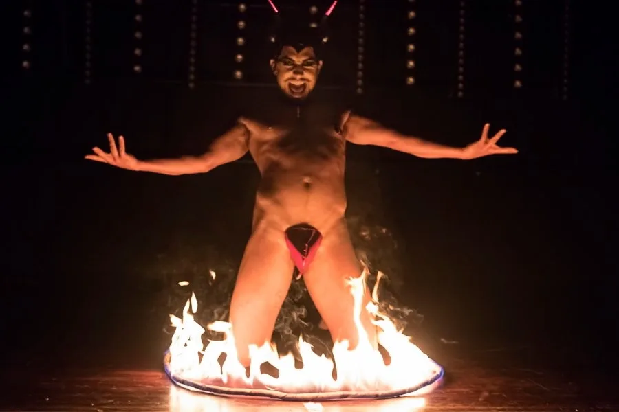 Rhys Lightning, Sydney burlesque & boylesque artist, performing live (11)